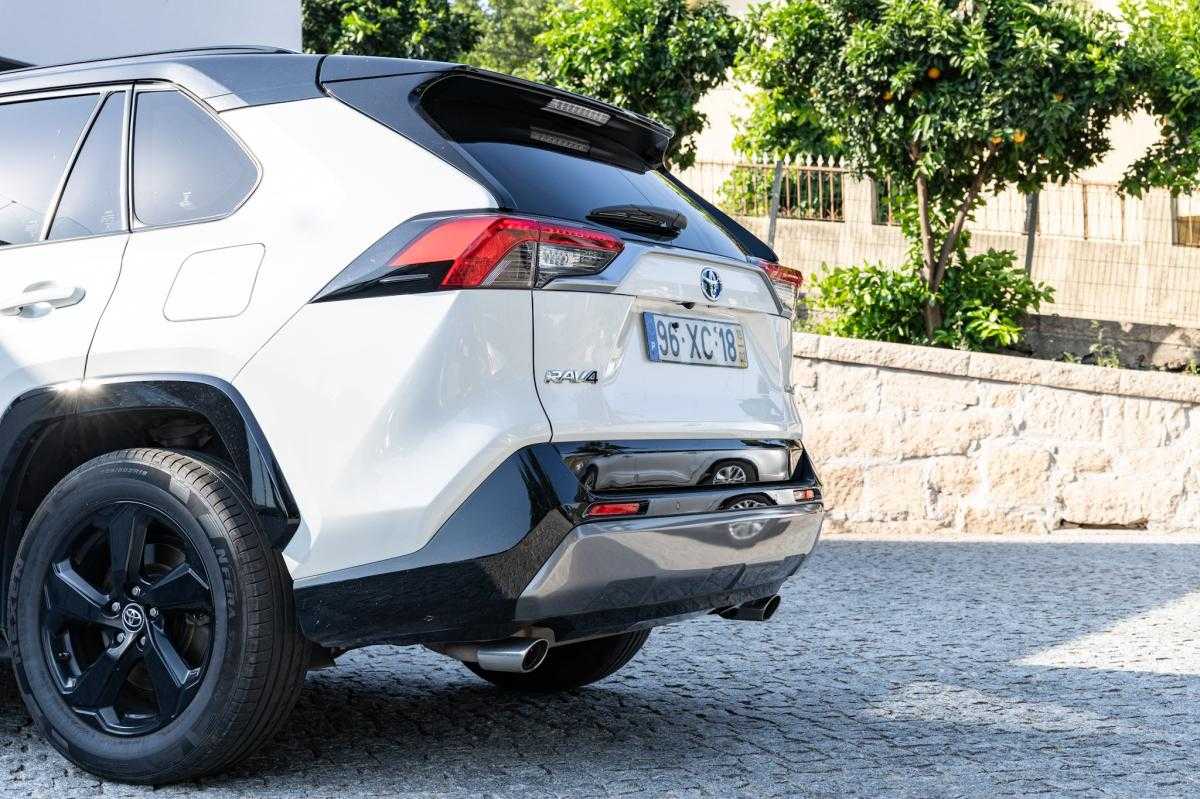 toyota-rav4-2019-hibrido-a-gasolina-2487cc