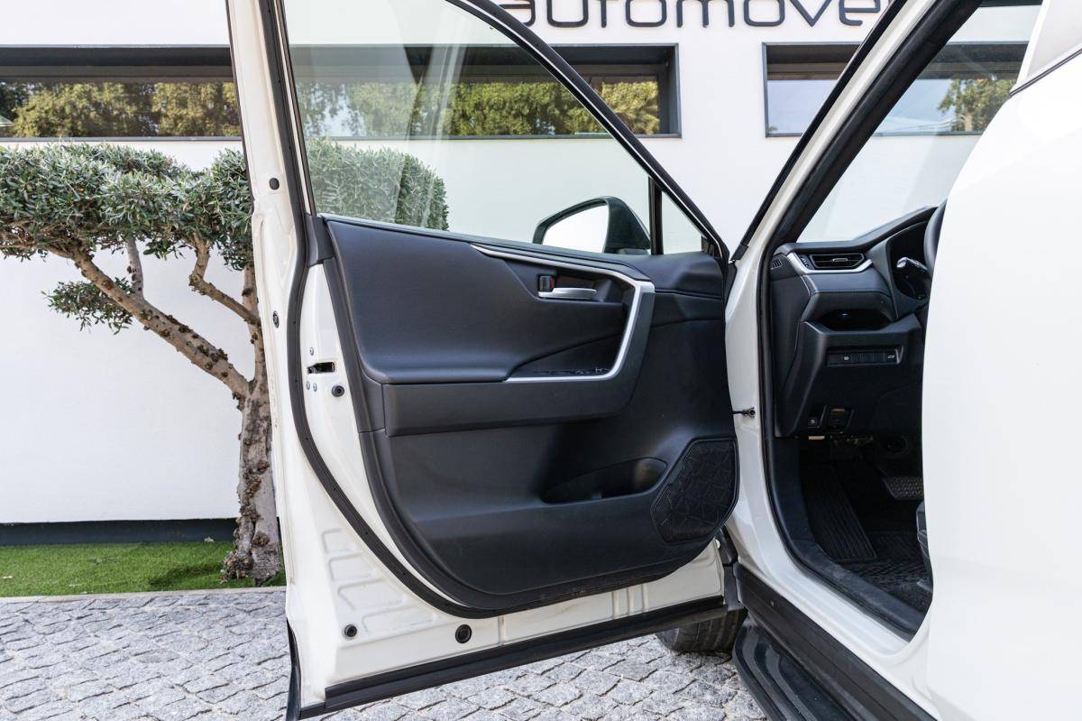 toyota-rav4-2019-hibrido-a-gasolina-2487cc