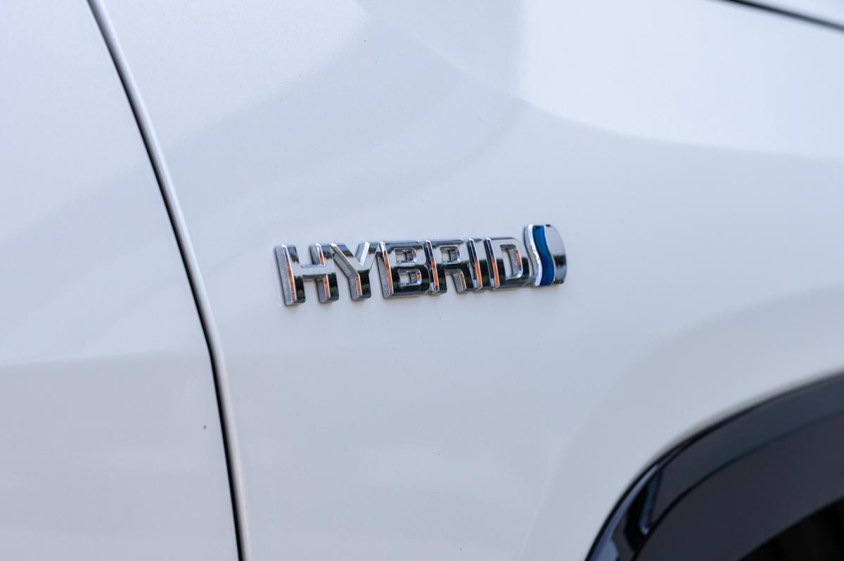 toyota-rav4-2019-hibrido-a-gasolina-2487cc