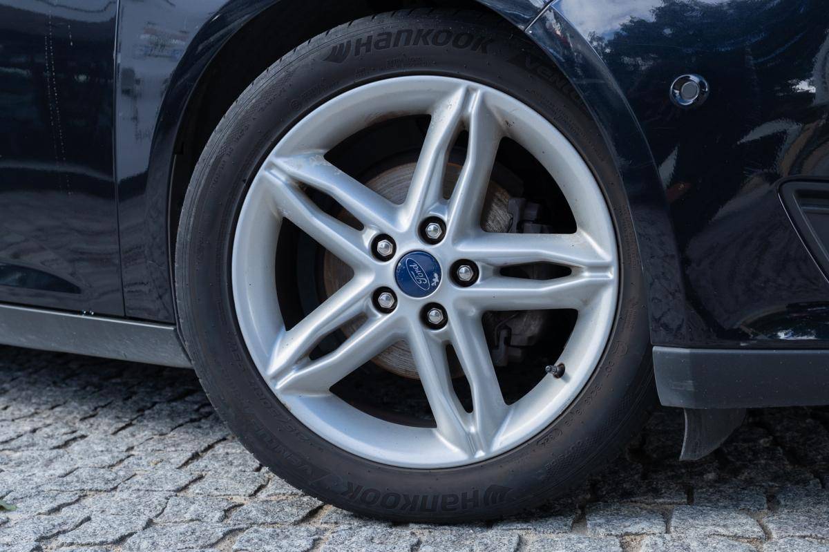 ford-focus-sw-2015-diesel-1499cc