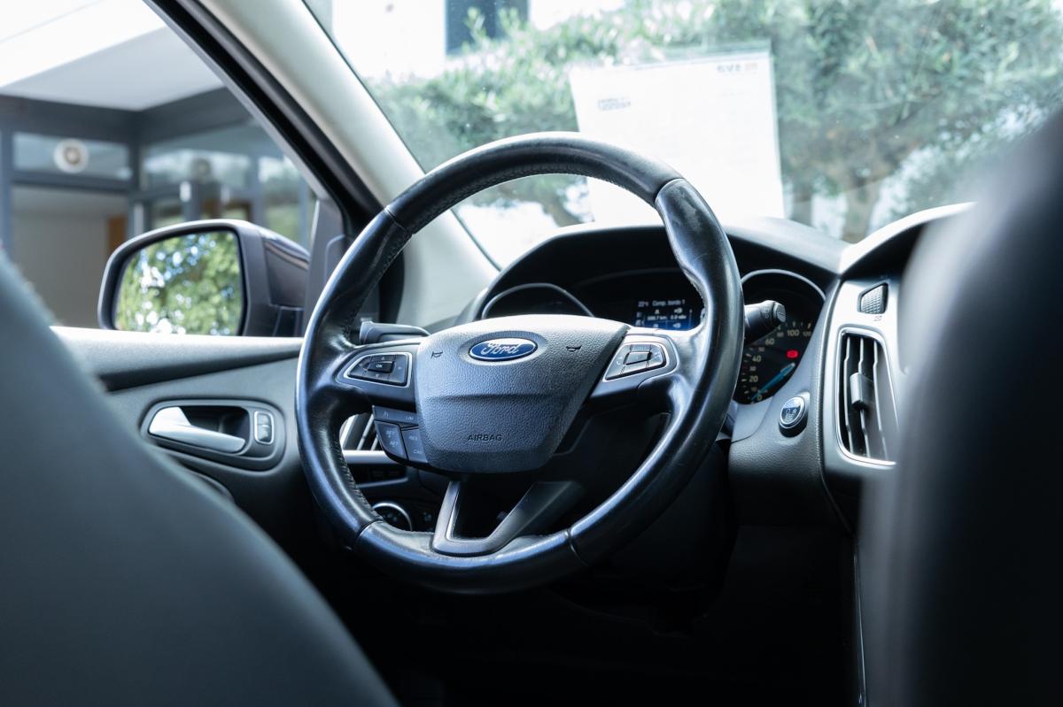 ford-focus-sw-2015-diesel-1499cc