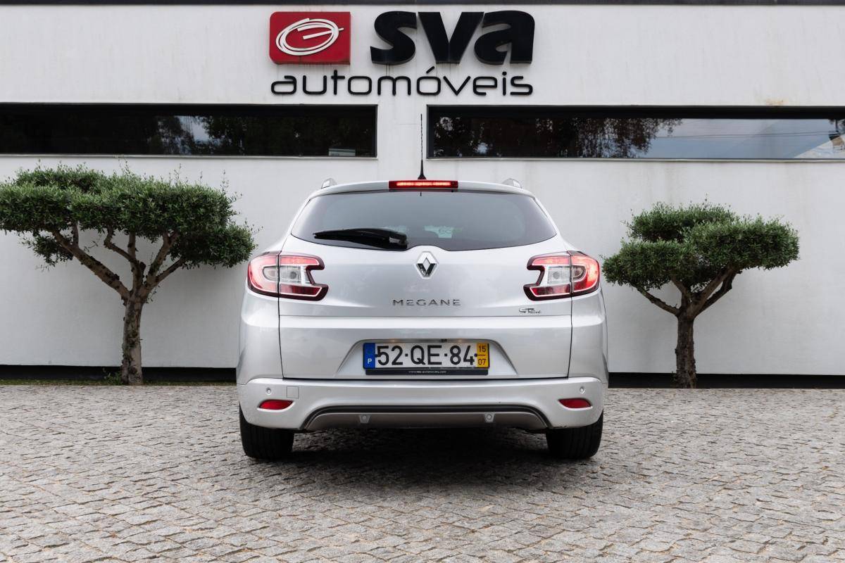 renault-megane-sport-tourer-2015-diesel-1461cc