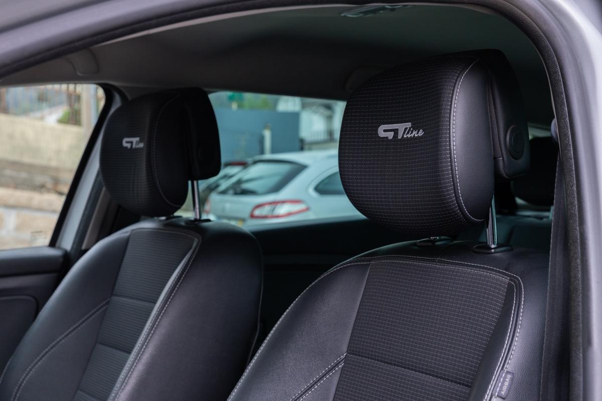 renault-megane-sport-tourer-2015-diesel-1461cc