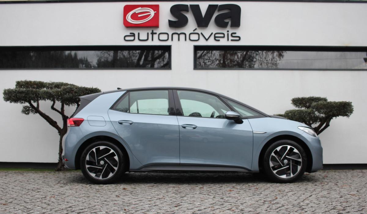 volkswagen-id-3-2021-eletrico-500cc