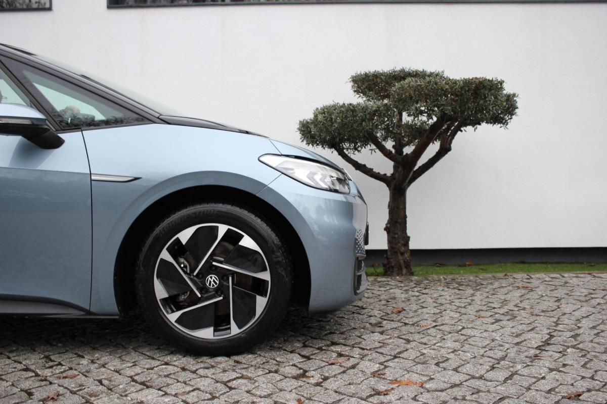 volkswagen-id-3-2021-eletrico-500cc