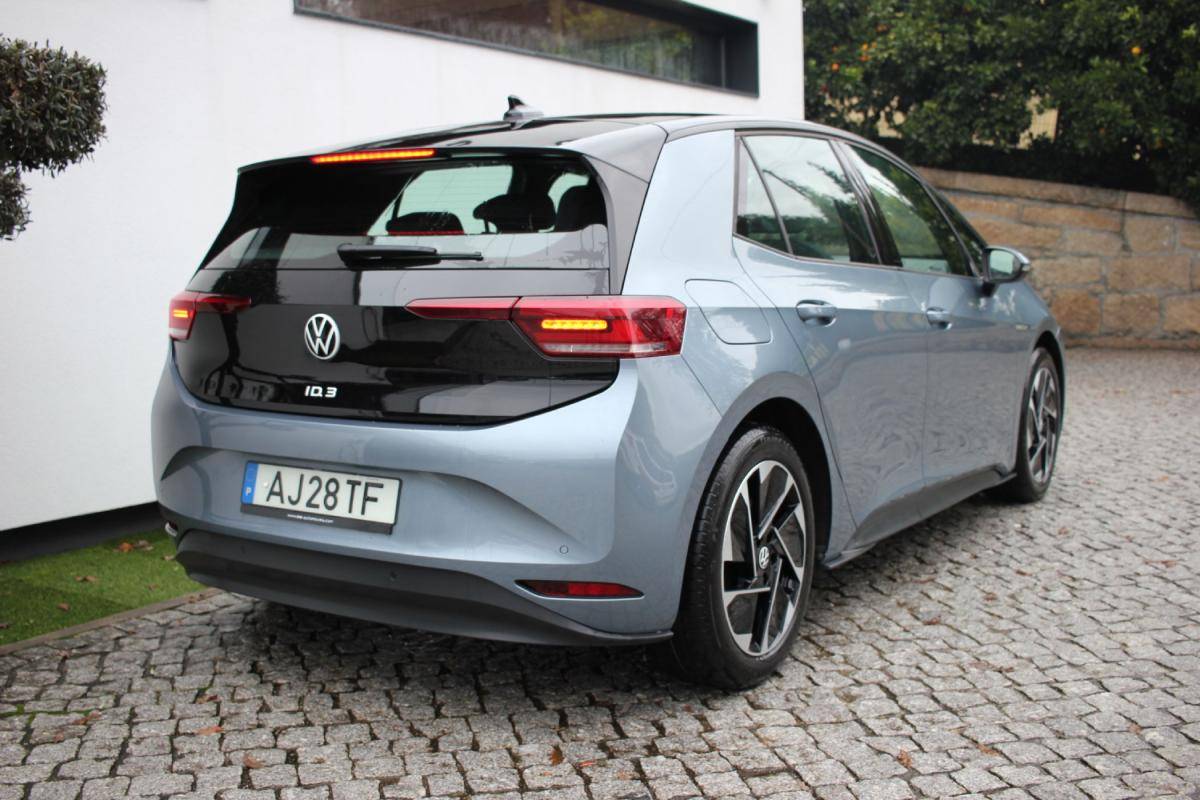 volkswagen-id-3-2021-eletrico-500cc