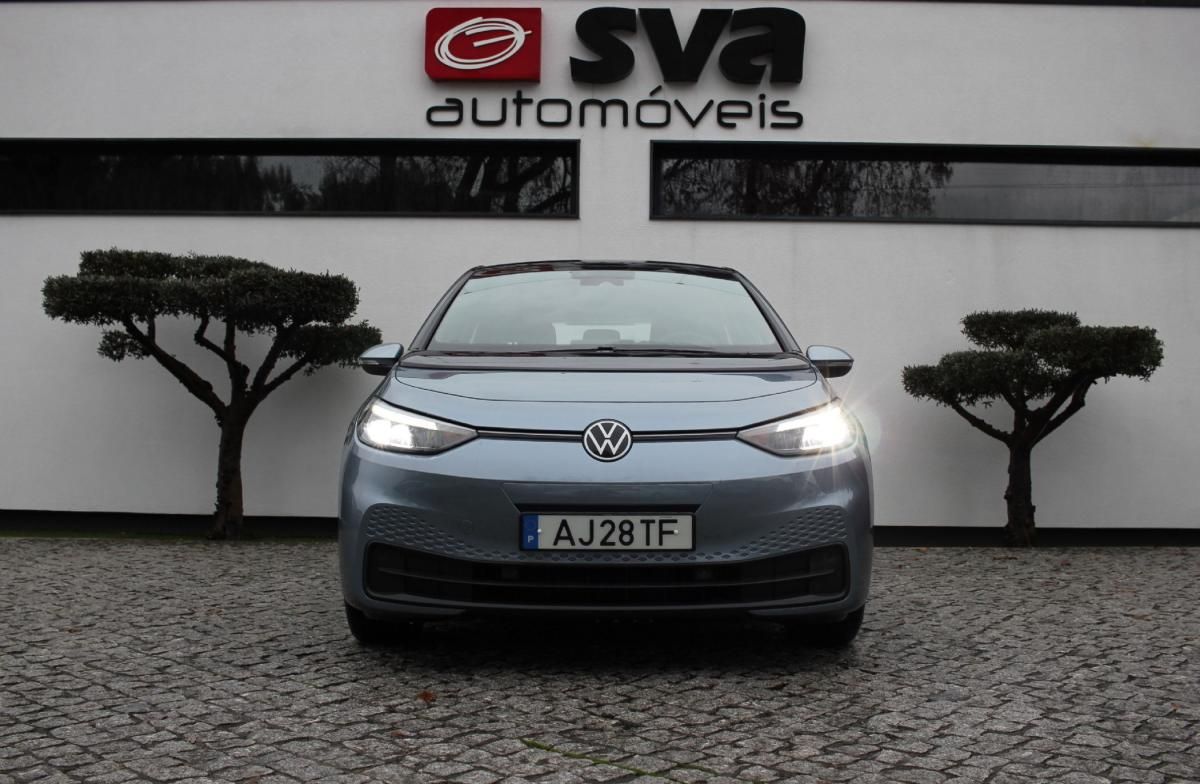 volkswagen-id-3-2021-eletrico-500cc