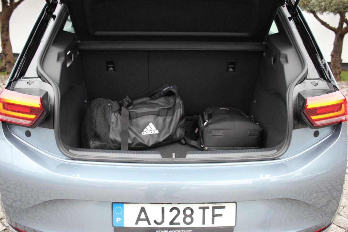 volkswagen-id-3-2021-eletrico-500cc