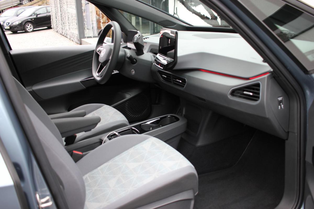 volkswagen-id-3-2021-eletrico-500cc