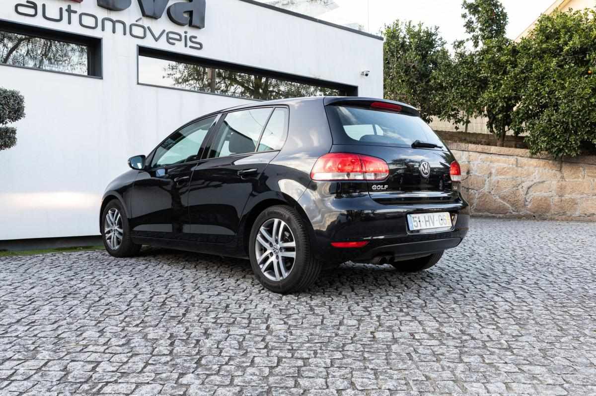 volkswagen-golf-2009-diesel-1968cc