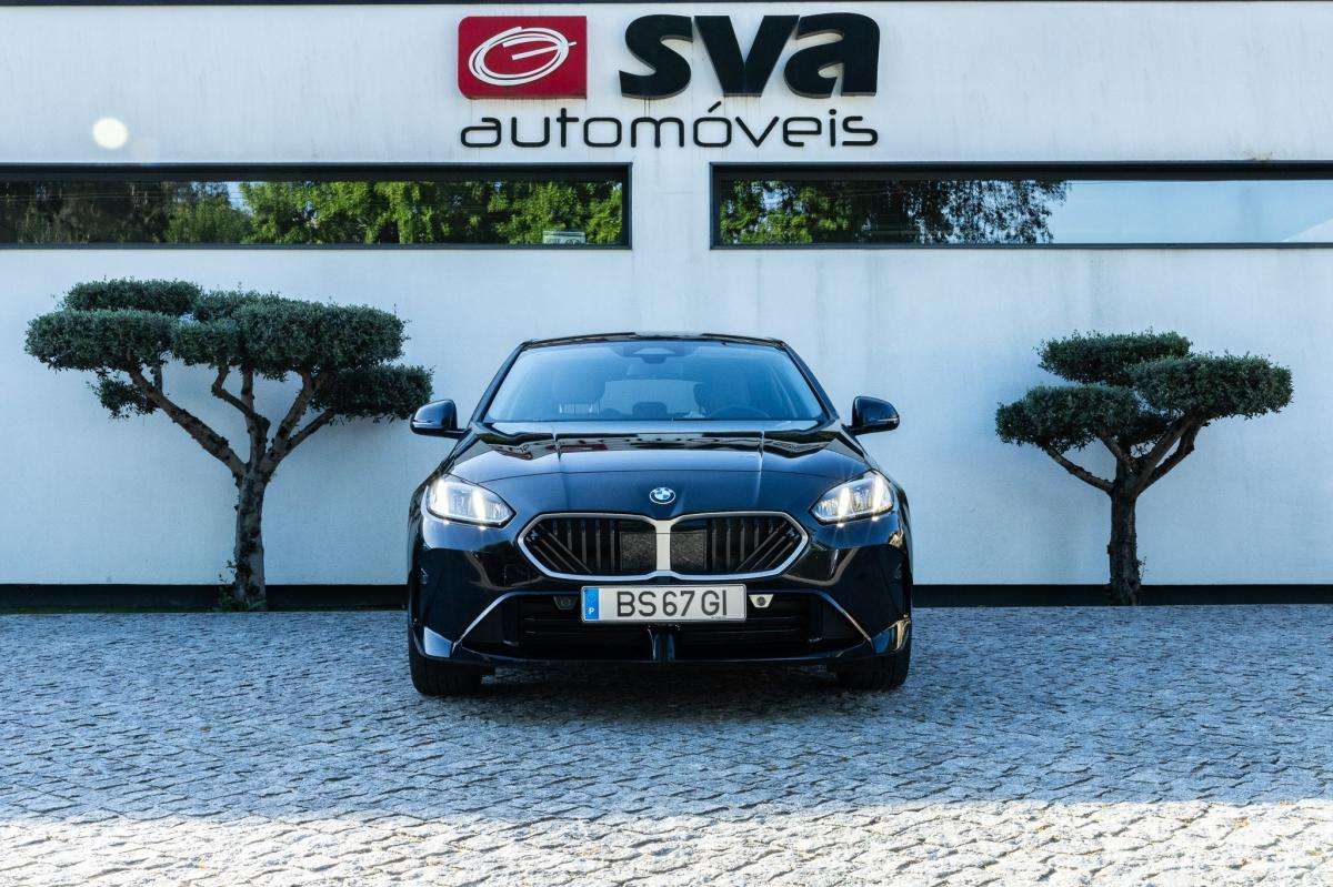 bmw-serie-1-2025-gasolina-1499cc