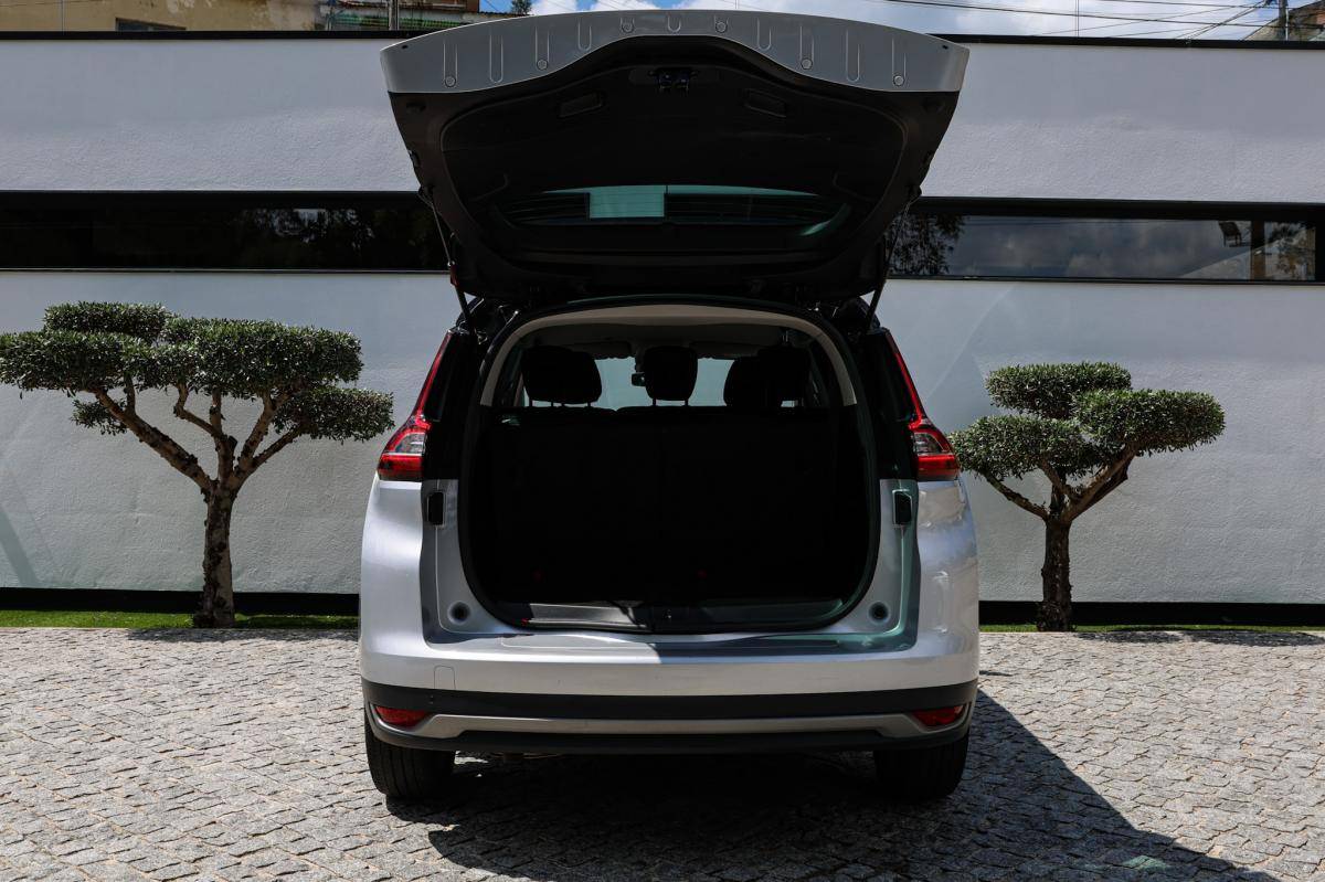 renault-grand-scenic-2019-gasolina-1332cc