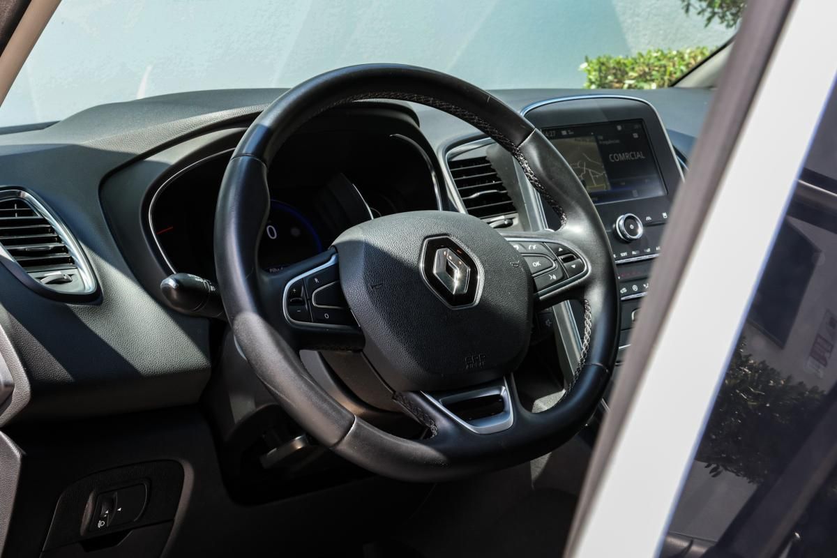 renault-grand-scenic-2019-gasolina-1332cc