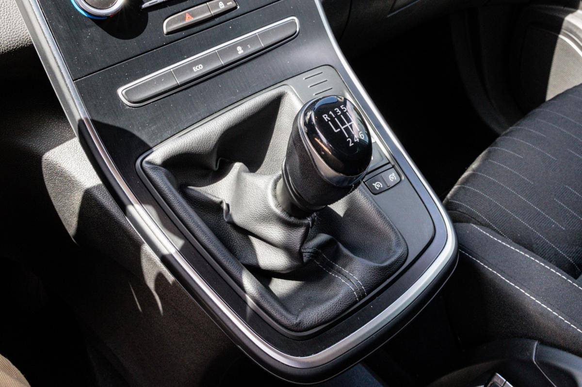 renault-grand-scenic-2019-gasolina-1332cc