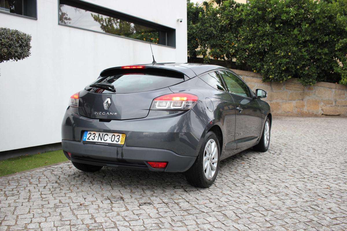 renault-megane-coupe-2012-diesel-1461cc