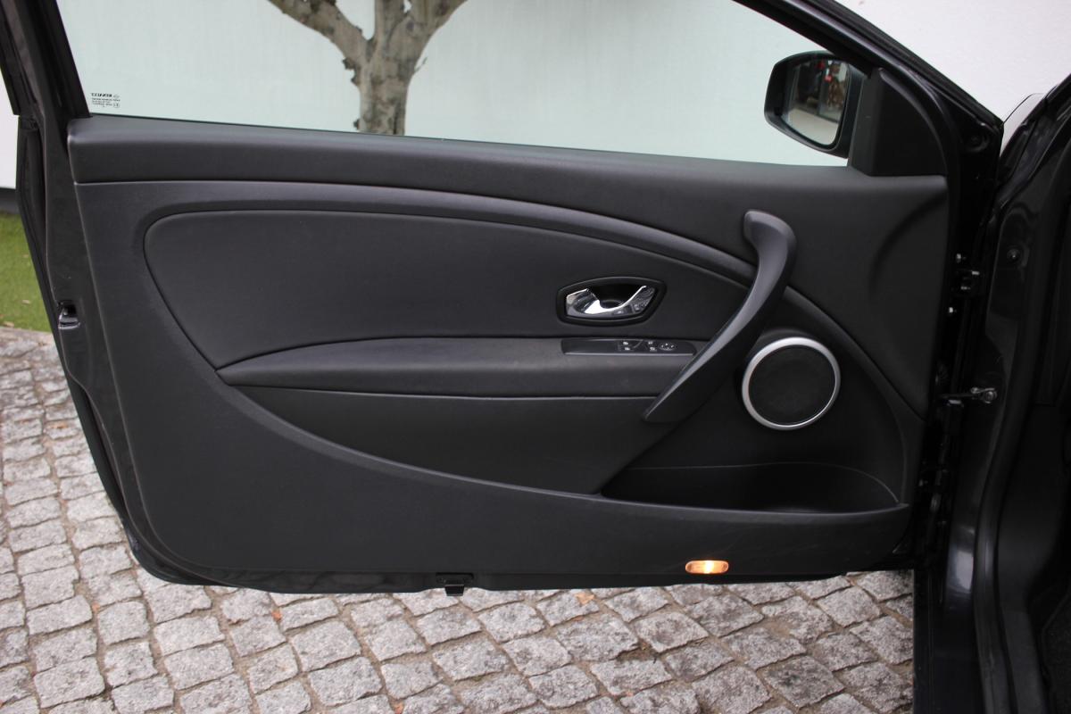renault-megane-coupe-2012-diesel-1461cc