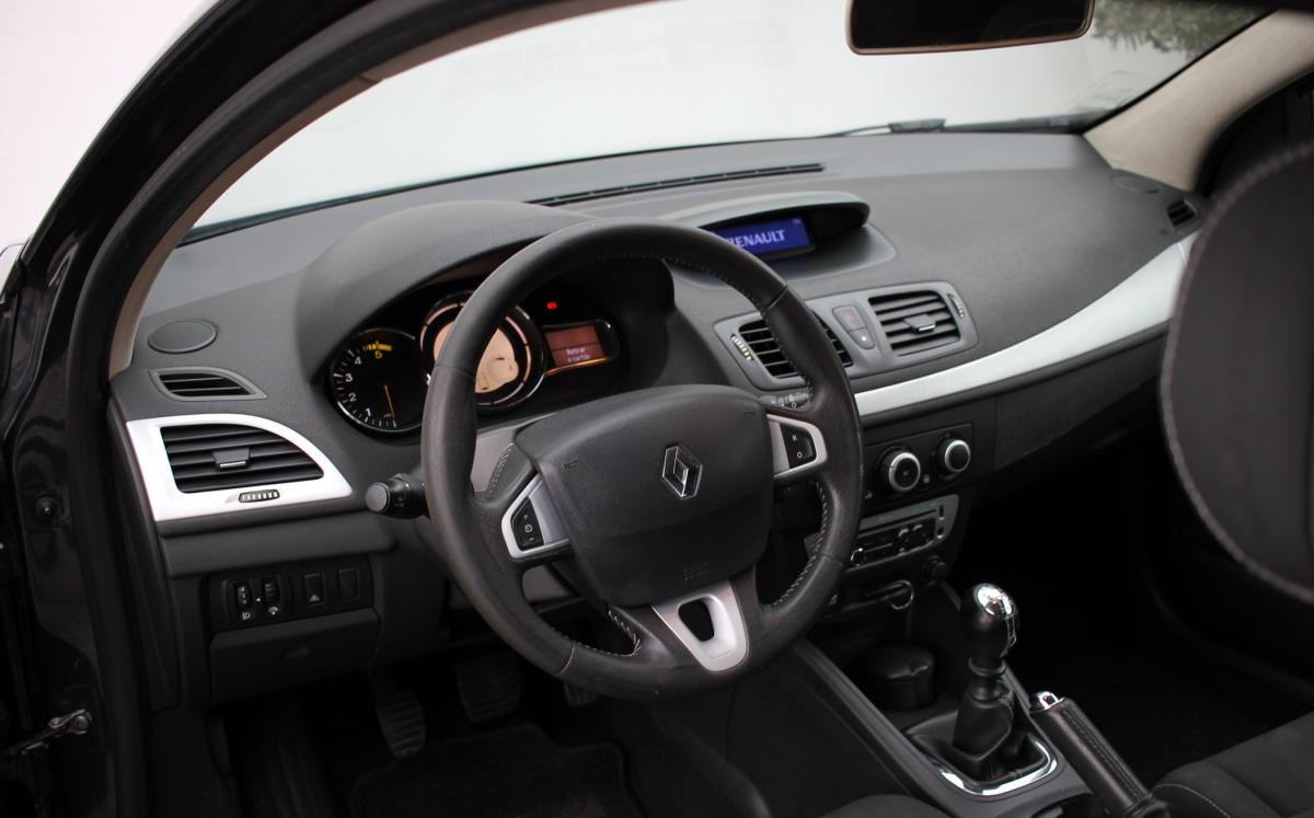 renault-megane-coupe-2012-diesel-1461cc