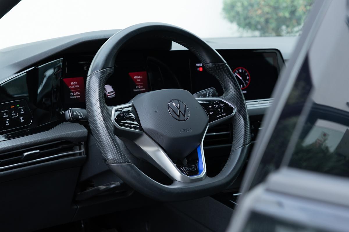 volkswagen-golf-2023-hibrido-a-gasolina-1395cc