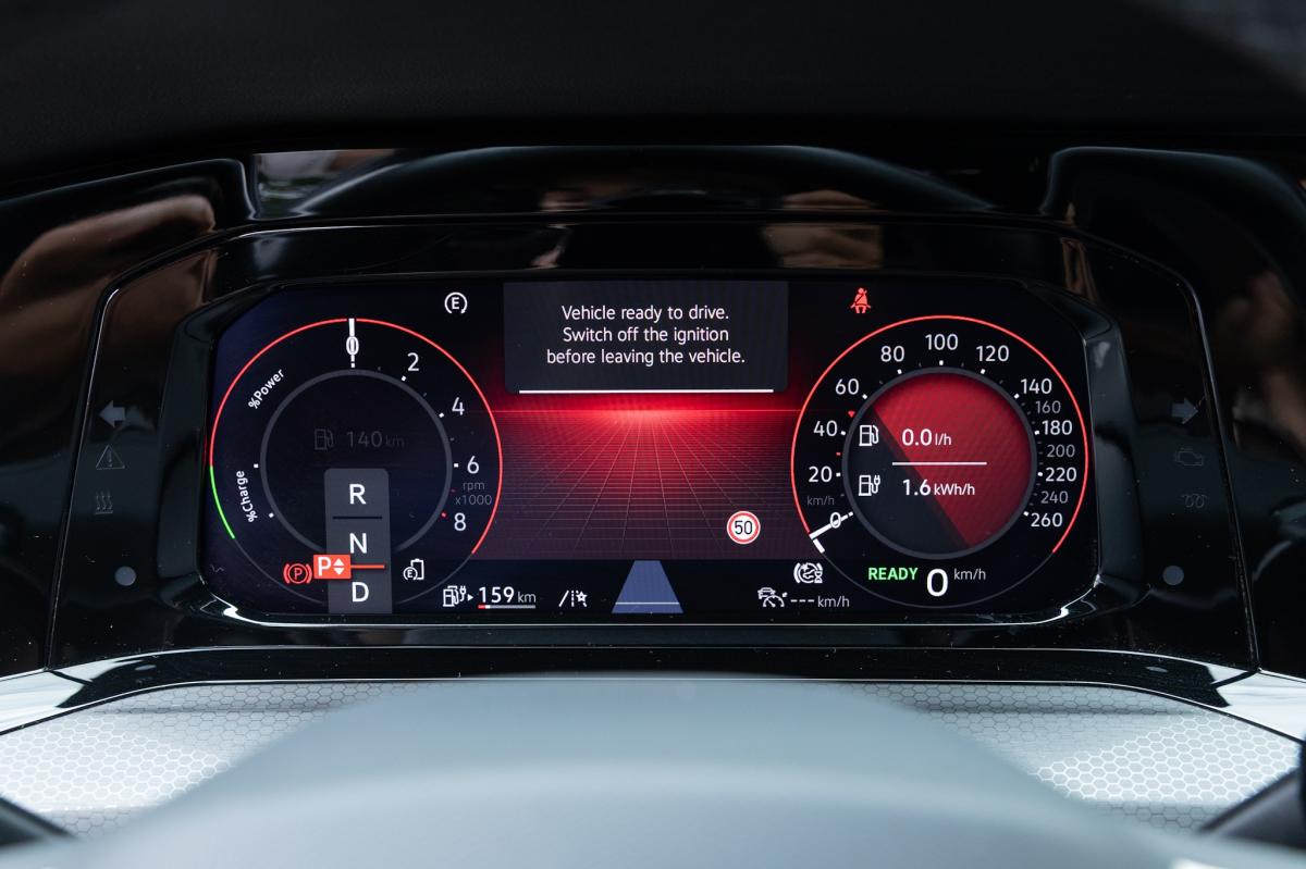 volkswagen-golf-2023-hibrido-a-gasolina-1395cc