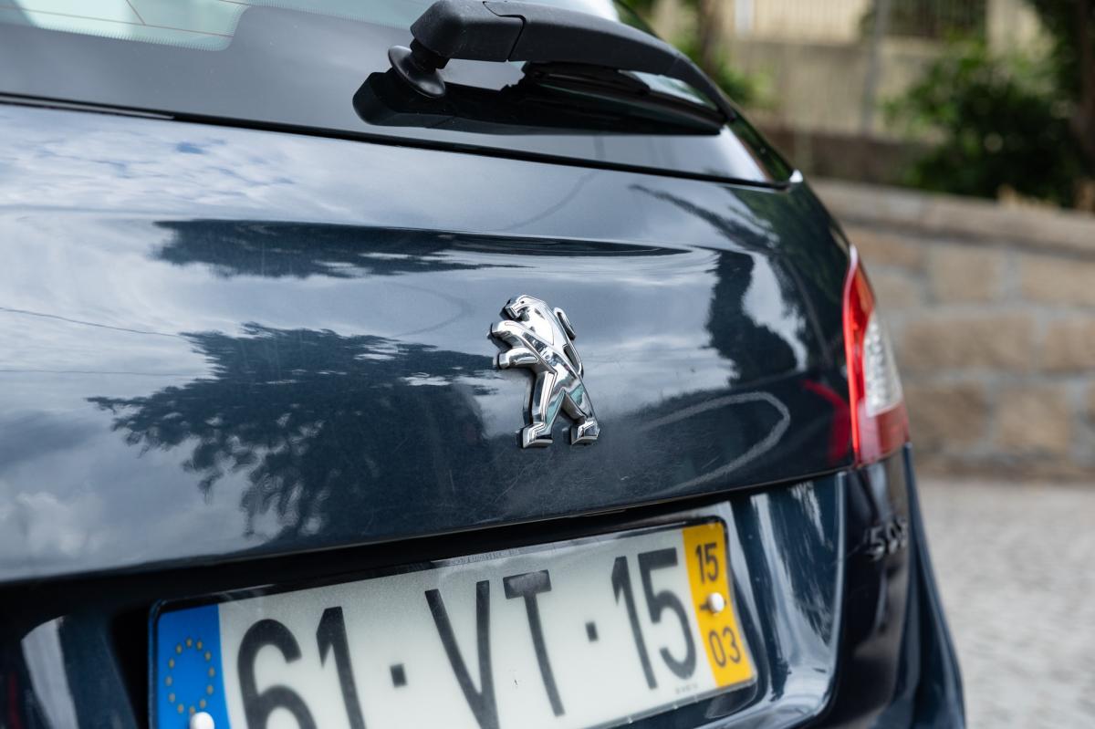 peugeot-508-sw-2015-diesel-1560cc