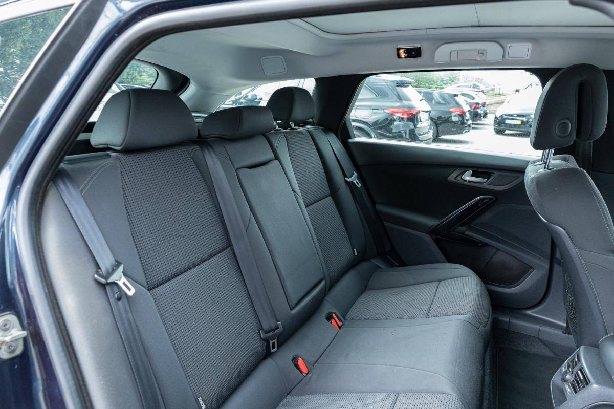 peugeot-508-sw-2015-diesel-1560cc