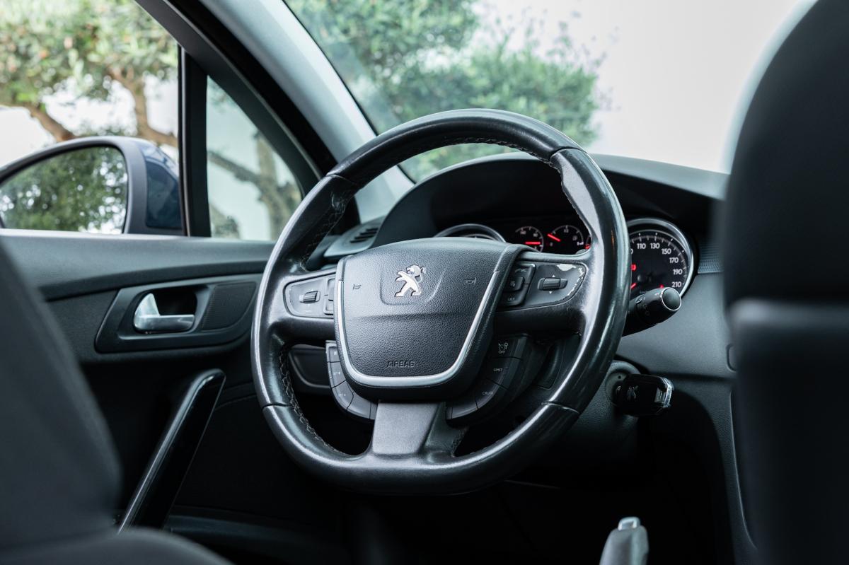 peugeot-508-sw-2015-diesel-1560cc