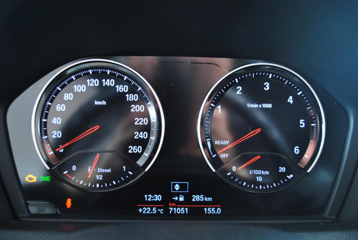 bmw-serie-1-2019-diesel-1496cc