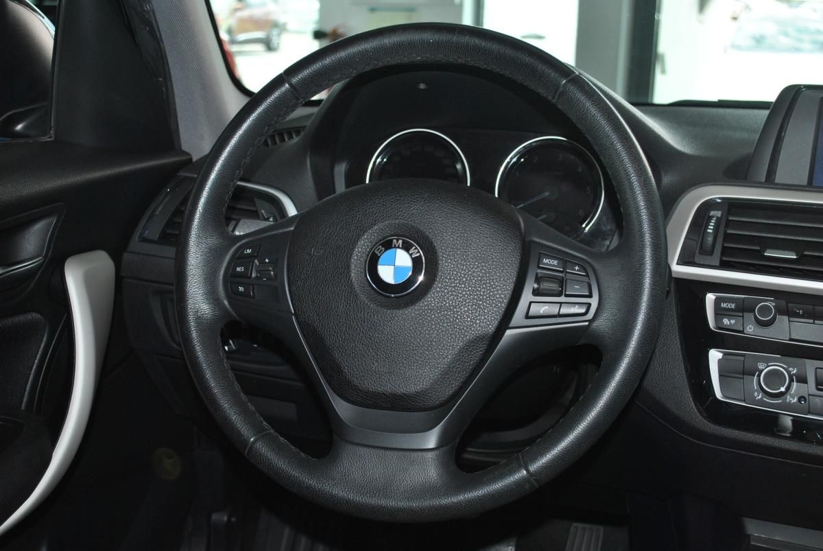 bmw-serie-1-2019-diesel-1496cc