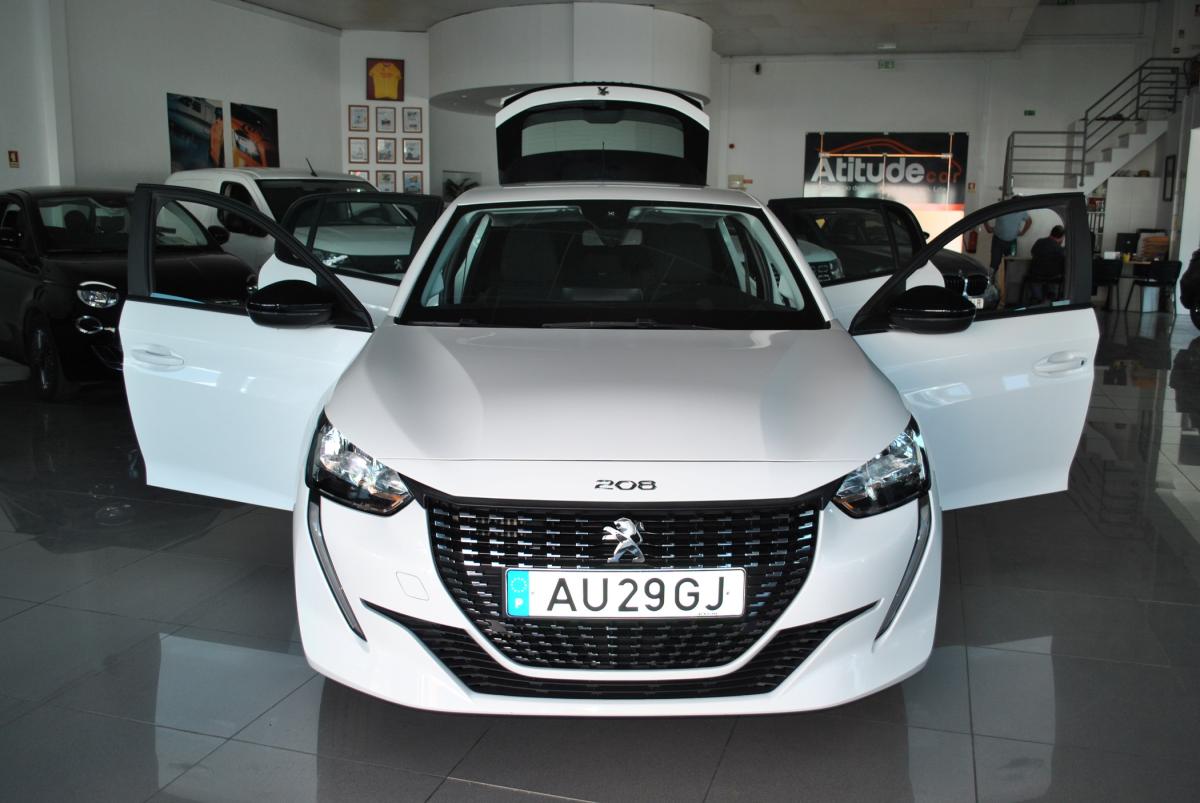 peugeot-208-2022-gasolina-1199cc