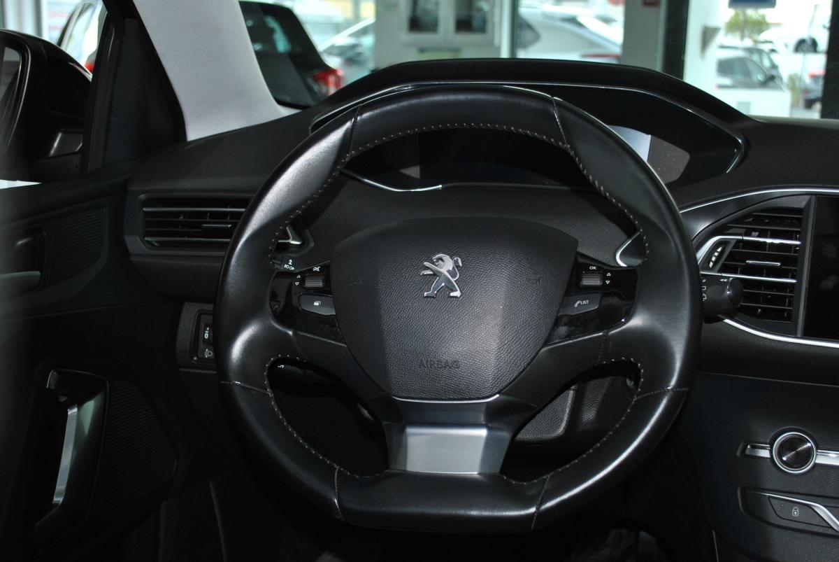 peugeot-308-sw-2021-diesel-1499cc
