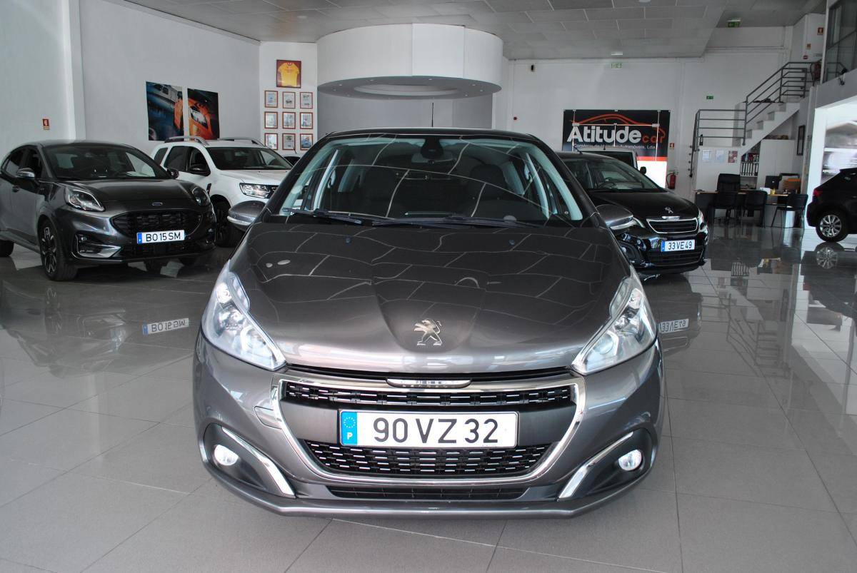 peugeot-208-2019-gasolina-1199cc