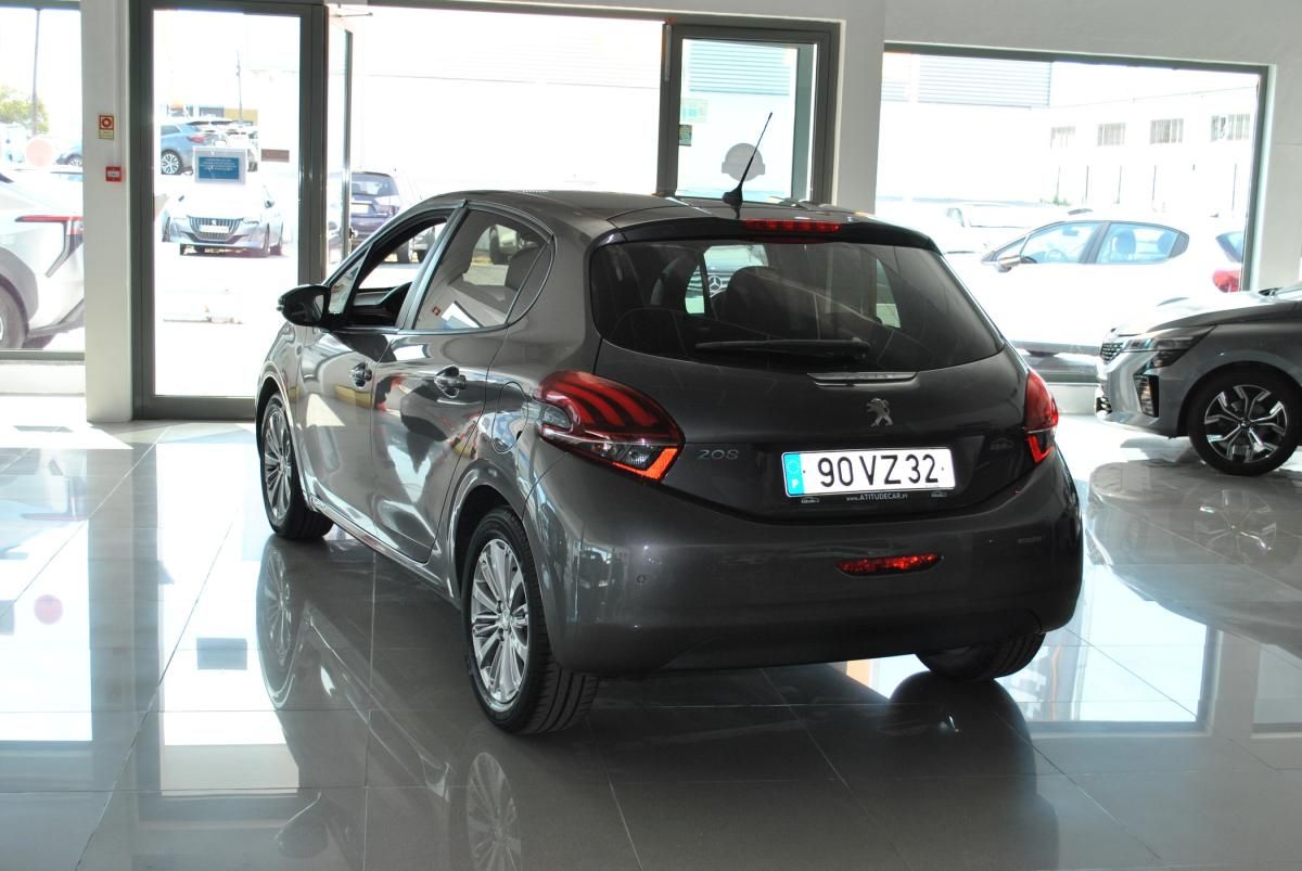 peugeot-208-2019-gasolina-1199cc
