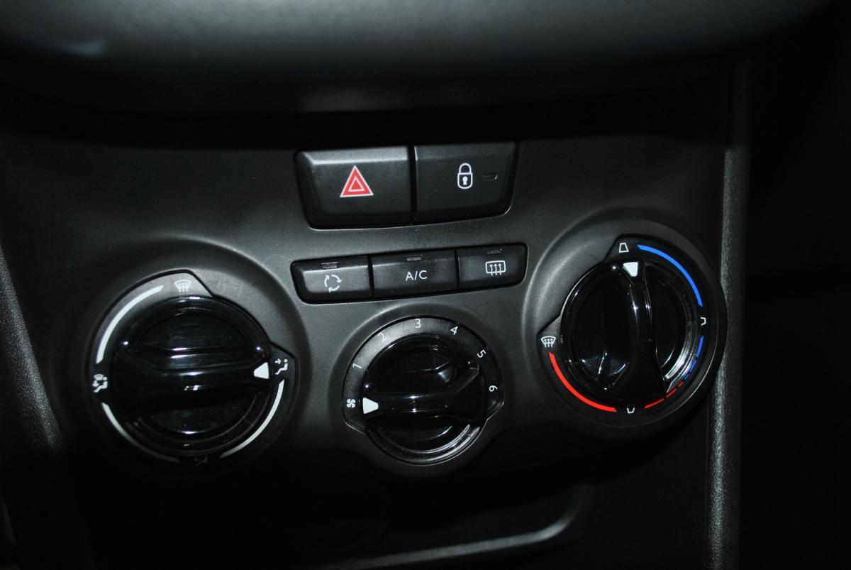 peugeot-208-2019-gasolina-1199cc