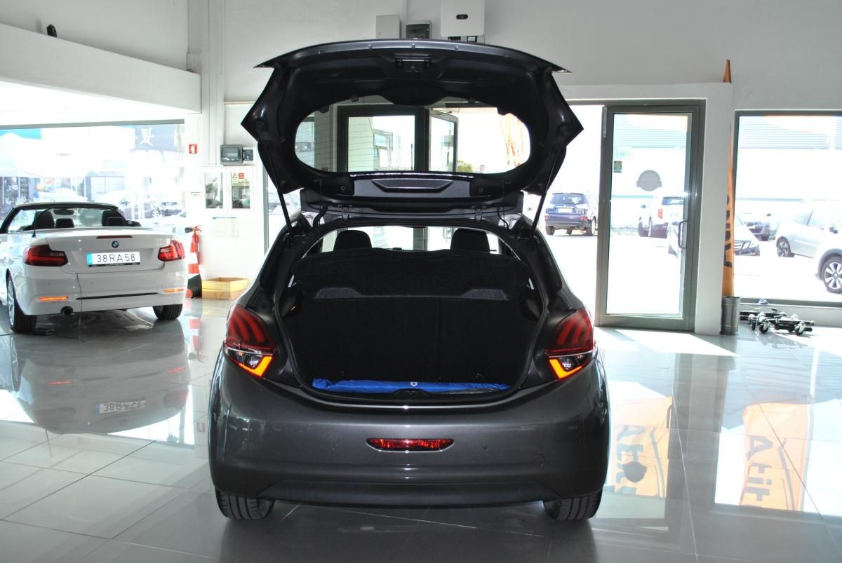 peugeot-208-2019-gasolina-1199cc