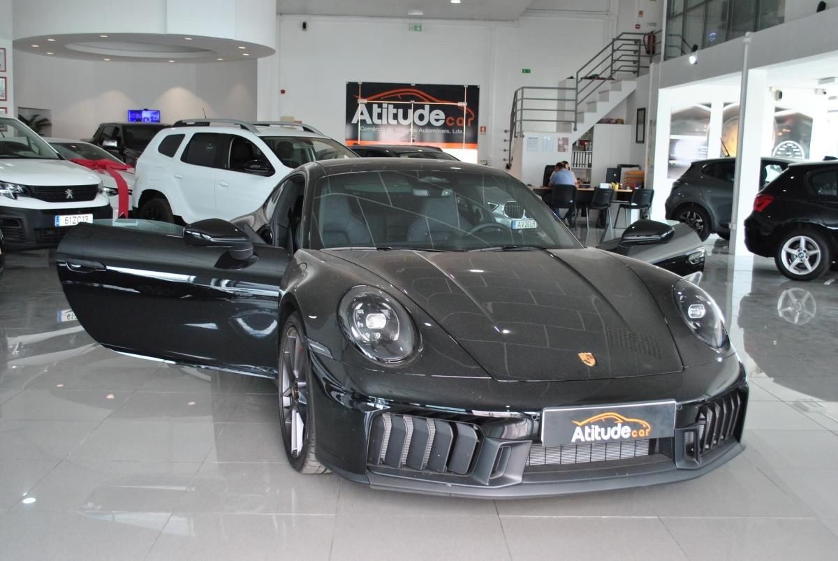 porsche-911-2026-hibrido-a-gasolina-3591cc