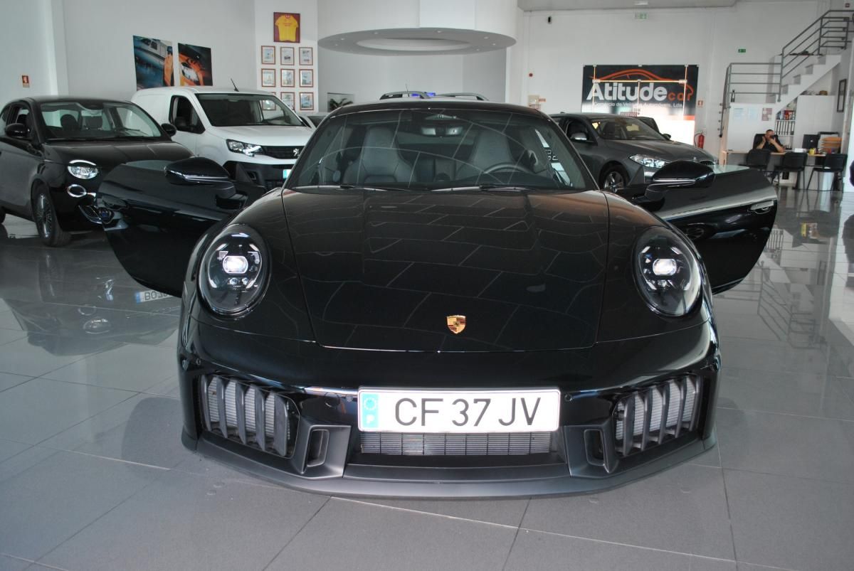 porsche-911-2026-hibrido-a-gasolina-3591cc