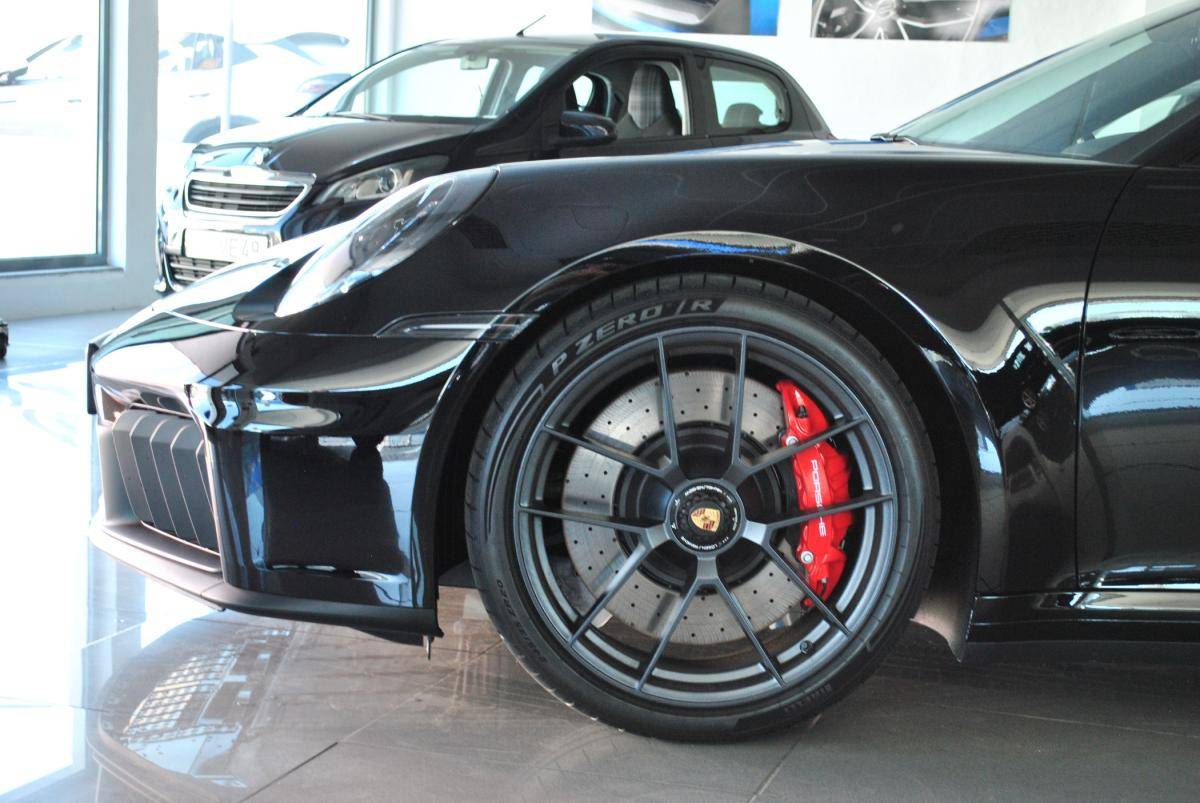 porsche-911-2026-hibrido-a-gasolina-3591cc