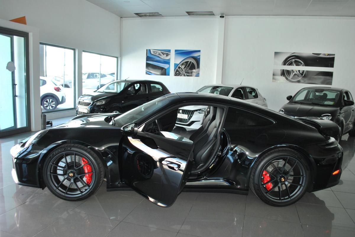 porsche-911-2026-hibrido-a-gasolina-3591cc