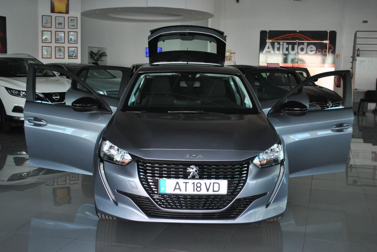 peugeot-208-2022-gasolina-1199cc