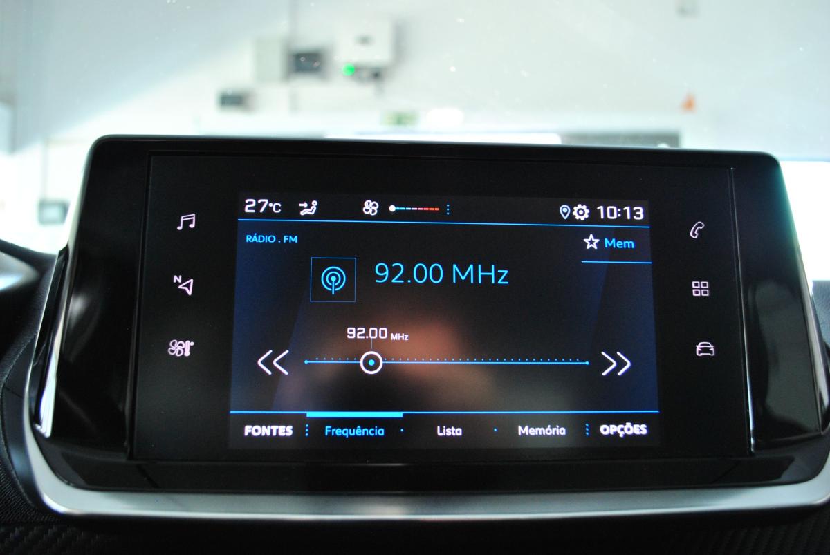 peugeot-208-2022-gasolina-1199cc