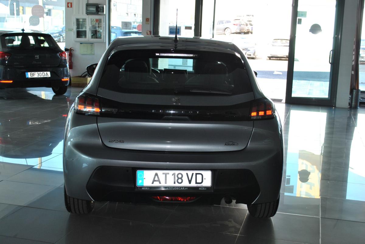 peugeot-208-2022-gasolina-1199cc