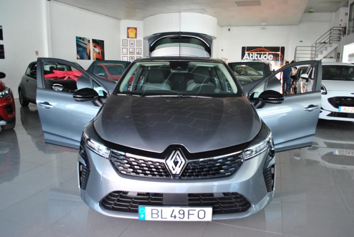 renault-clio-2024-gasolina-999cc