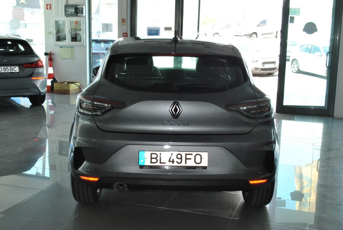 renault-clio-2024-gasolina-999cc