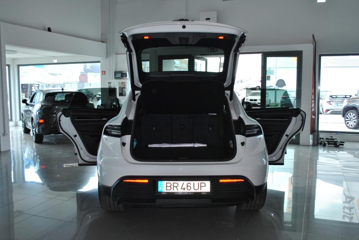 porsche-macan-2025-eletrico-0cc