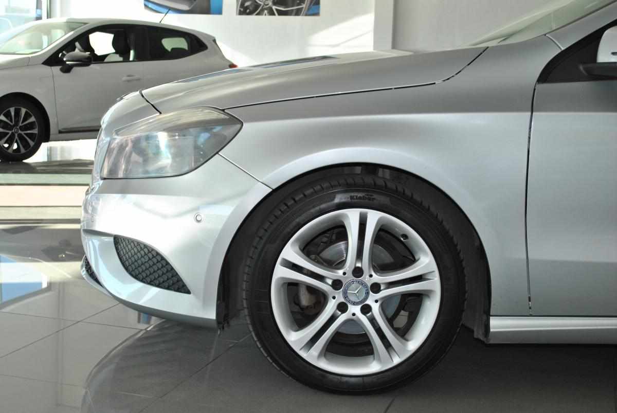 mercedes-benz-classe-a-a-180-cdi-blueefficiency-2014-diesel-1461cc