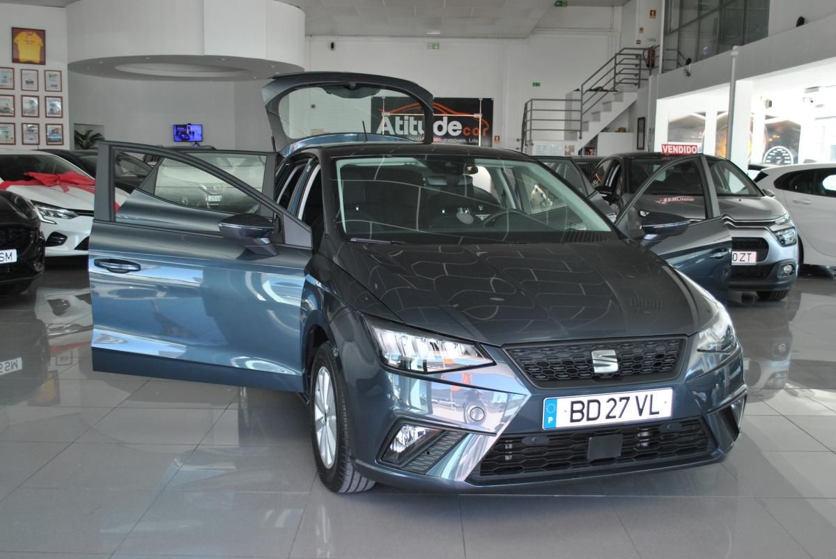 seat-ibiza-2023-gasolina-999cc