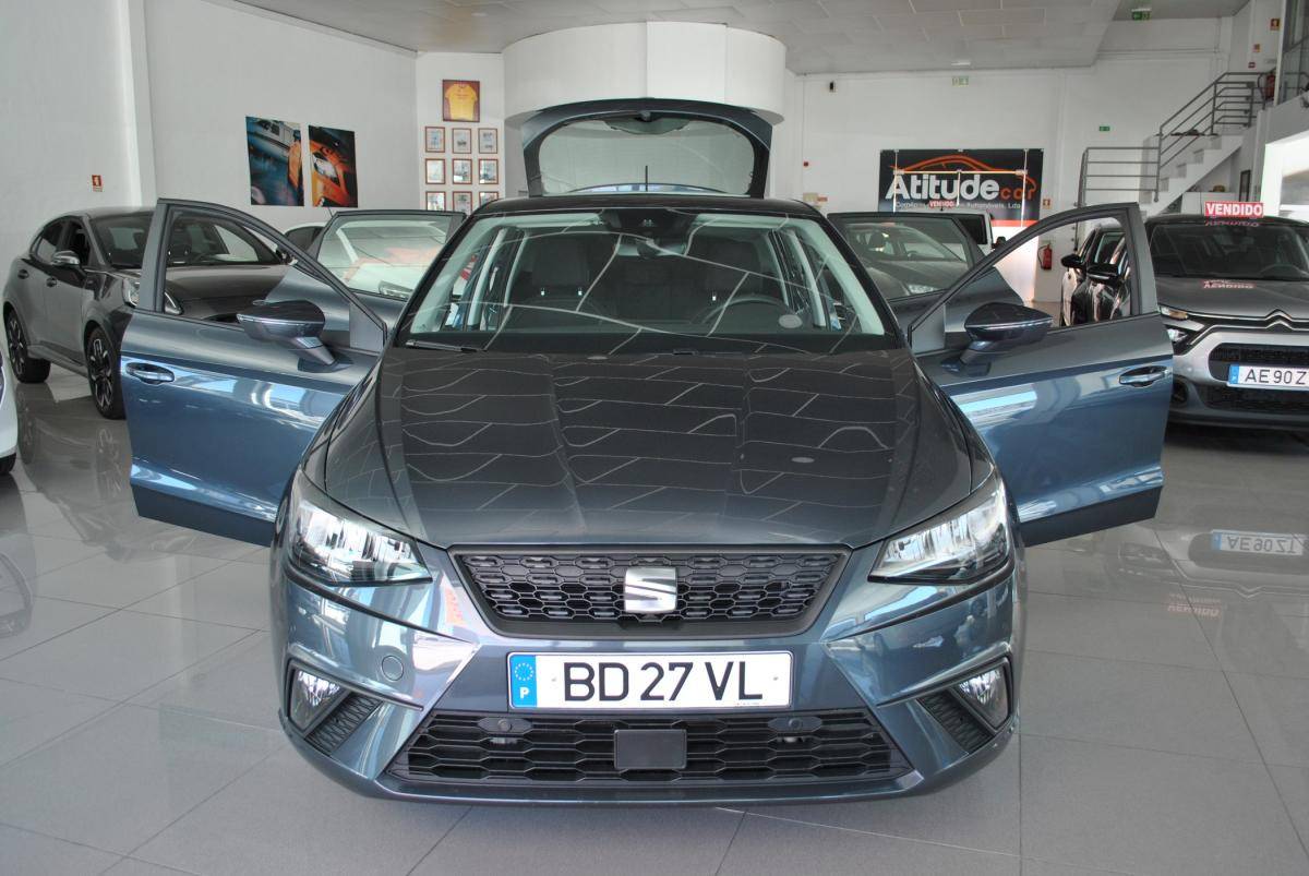 seat-ibiza-2023-gasolina-999cc