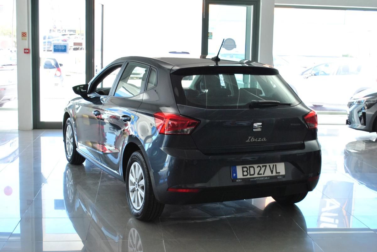 seat-ibiza-2023-gasolina-999cc