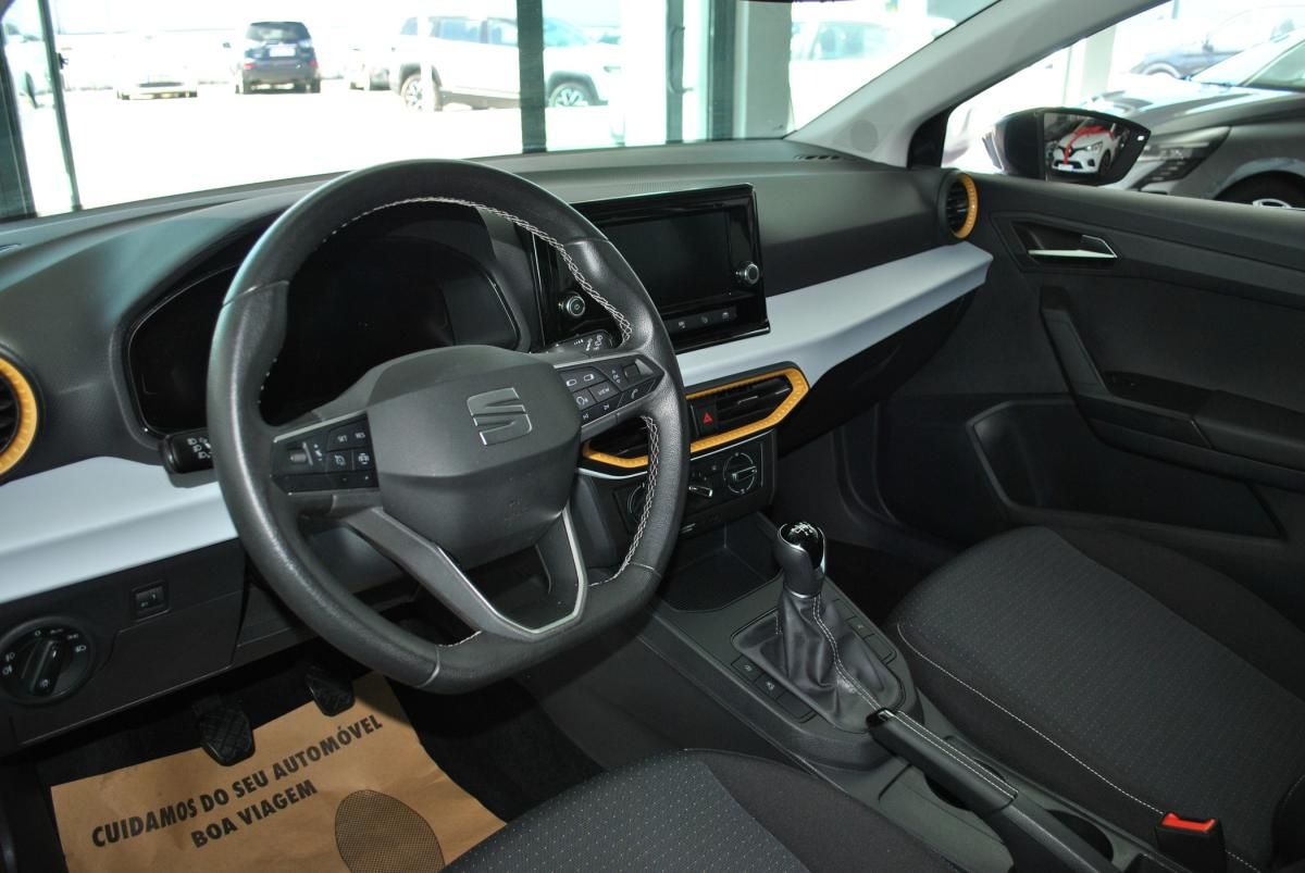 seat-ibiza-2023-gasolina-999cc