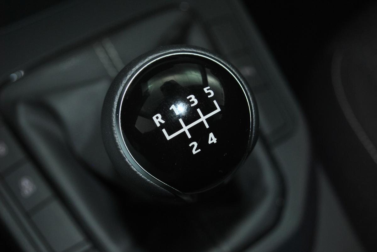 seat-ibiza-2023-gasolina-999cc